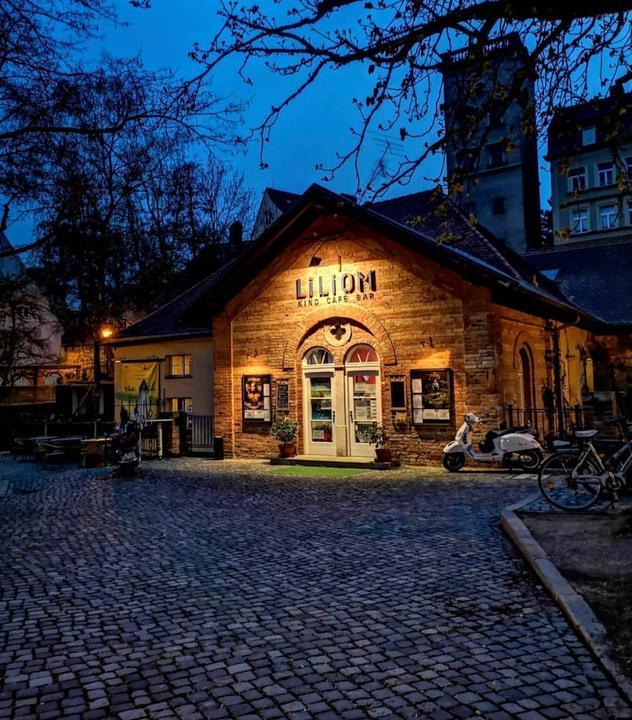 Liliom Kino Restaurant Bar